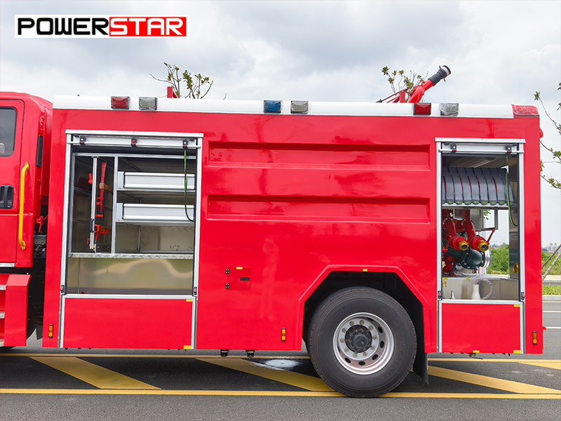 Foam fire fighting vehicle firefighting equipment