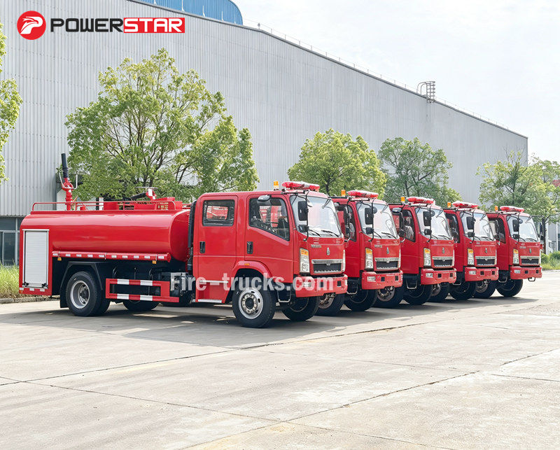 Truk Penyelamat Pemadam Kebakaran Busa Darurat HOWO 6cbm